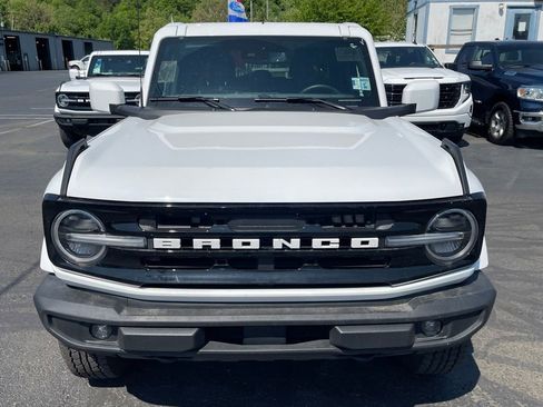 Used 2025 Ford Bronco Outer Banks AWD/4WD image 5