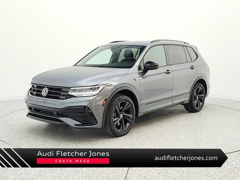 Used 2024 Volkswagen Tiguan SE R-Line image 1