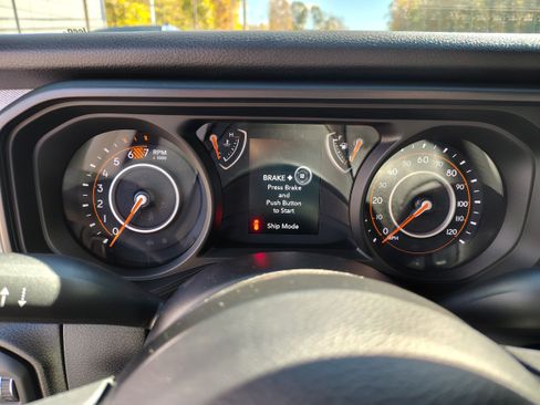 New 2026 Jeep Wrangler Sport AWD/4WD image 17
