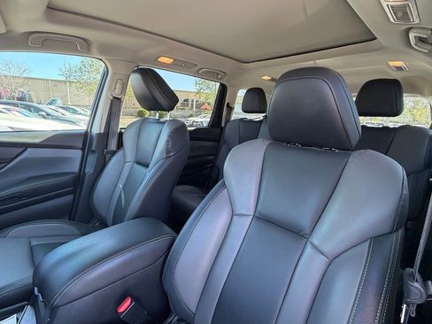 Used 2023 Subaru Ascent Onyx Edition image 19