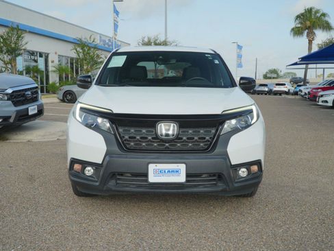 Used 2021 Honda Passport EX-L image 2