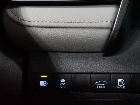 Used 2024 Toyota Camry LE FWD image 22