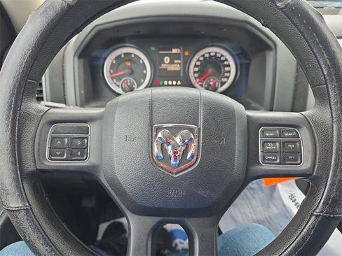 Used 2015 RAM 1500 Express image 15