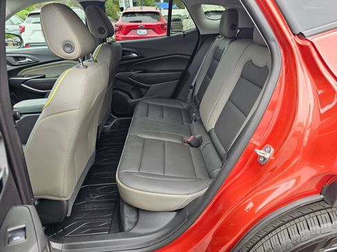 Used 2024 Chevrolet Trax ACTIV w/ Driver Confidence Package FWD image 22