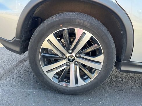 Used 2025 Mitsubishi Outlander Sport SE AWD/4WD image 11
