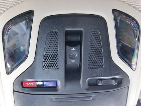 Used 2025 Subaru Outback Premium AWD/4WD image 26