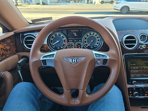 Used 2014 Bentley Flying Spur W12 AWD/4WD image 10