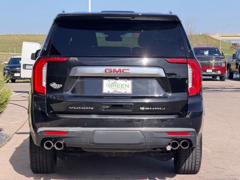 Used 2023 GMC Yukon Denali AWD/4WD image 8