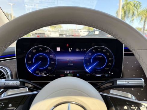 Certified 2023 Mercedes-Benz EQS 450+ SUV image 29
