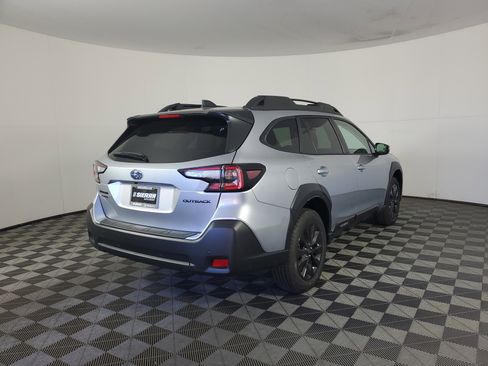 New 2025 Subaru Outback Onyx Edition image 4