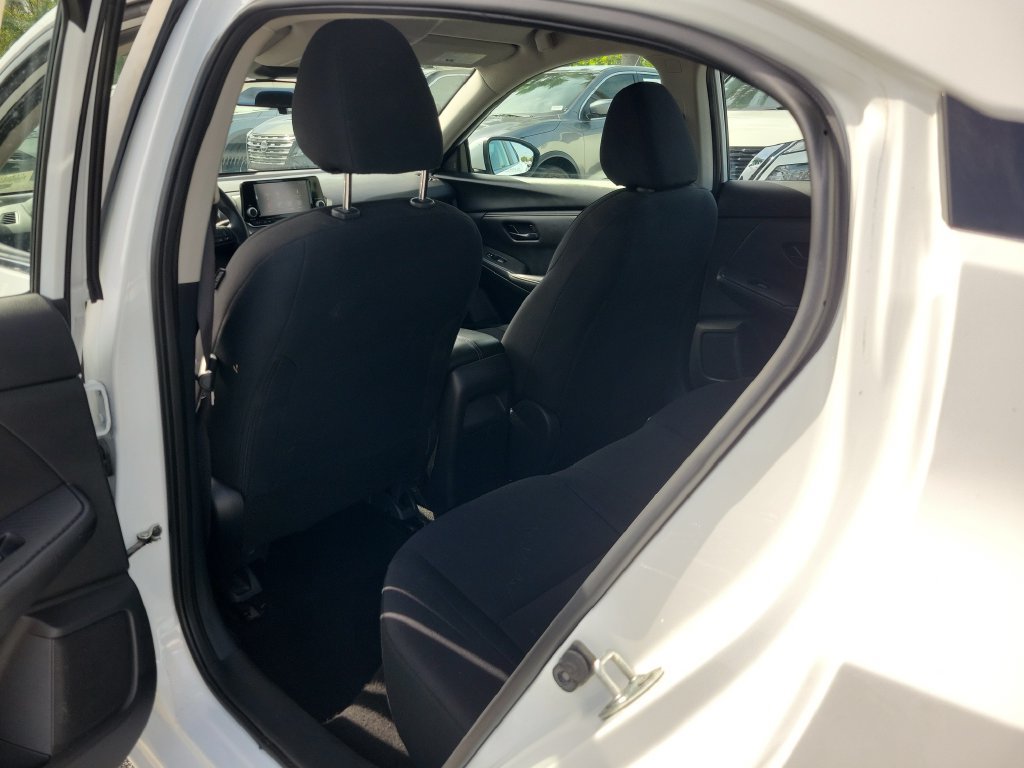 Certified 2024 Nissan Sentra S FWD image 8