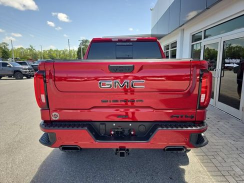 Used 2025 GMC Sierra 1500 AT4 w/ AT4 Premium Package AWD/4WD image 7