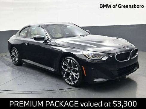 Used 2025 BMW 230i Coupe w/ Premium Package RWD image 1