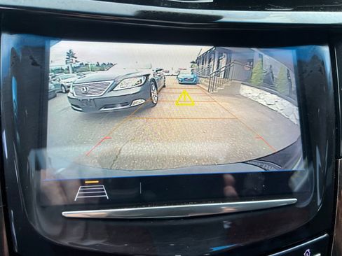 Used 2018 Cadillac CTS Luxury RWD image 27