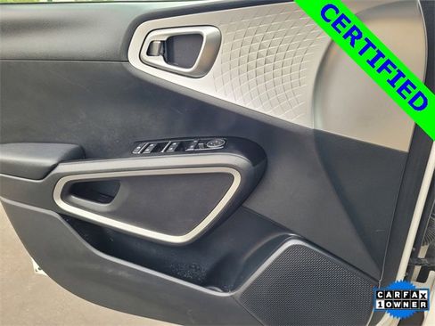 Certified 2023 Kia Soul LX w/ Option Group 015 image 11