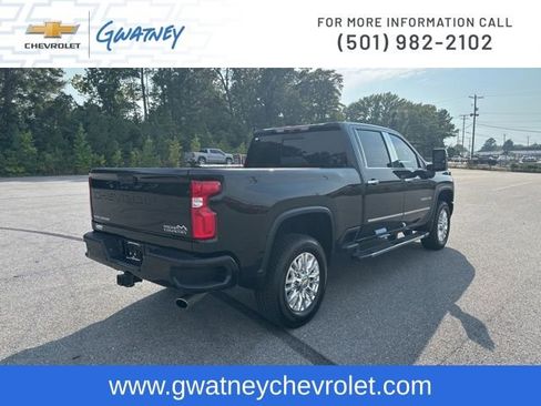 Used 2022 Chevrolet Silverado 2500 High Country image 5