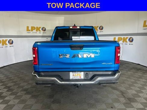 Used 2025 RAM 1500 Big Horn AWD/4WD image 4