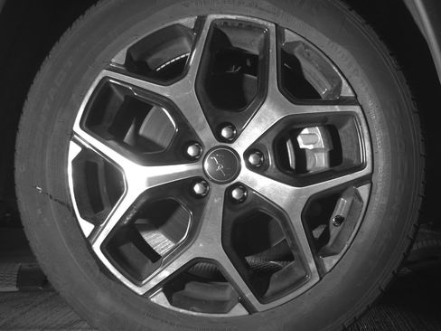 Used 2025 Jeep Compass Limited image 13