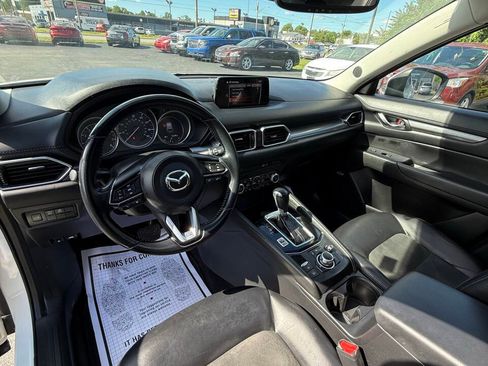 Used 2018 MAZDA CX-5 Touring w/ Preferred Equipment Package AWD/4WD image 14