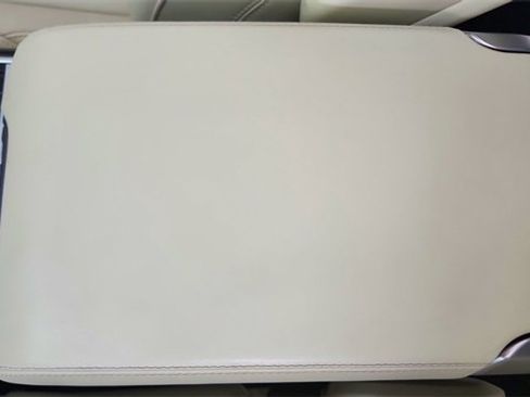 Used 2024 Land Rover Range Rover Long Wheelbase SE image 55