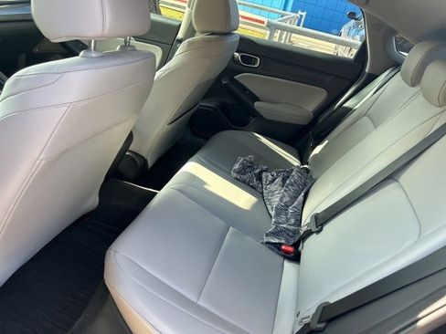 Used 2023 Acura Integra image 7