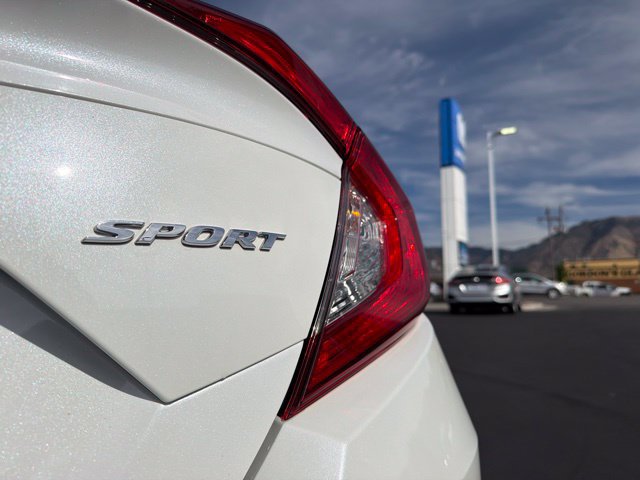 Used 2020 Honda Civic Sport image 9