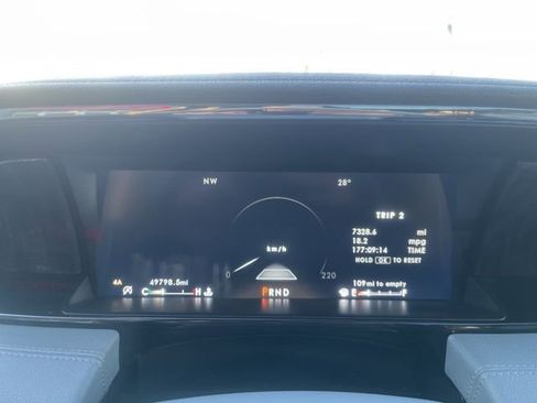 Used 2021 Lincoln Navigator Reserve w/ Equipment Group 208A image 34