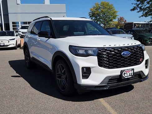 New 2025 Ford Explorer ST w/ Sun And Sound Package image 4