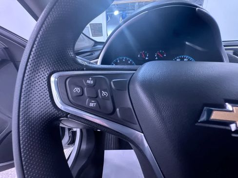 Used 2022 Chevrolet Malibu LT FWD image 20