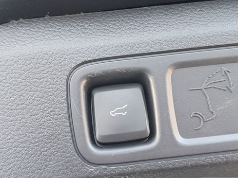 Used 2024 Ford Expedition Max Limited image 38