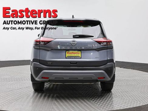 Used 2023 Nissan Rogue S AWD/4WD image 6