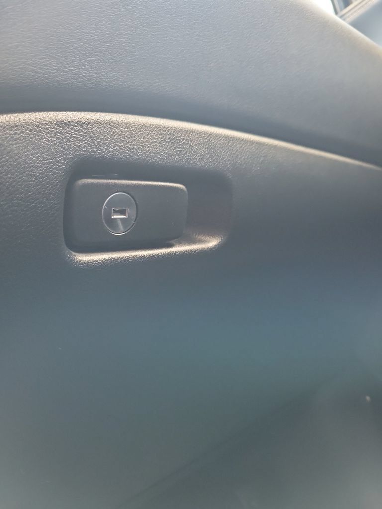 Used 2025 Lexus RX 350 Premium Plus w/ Accessory Package FWD image 38
