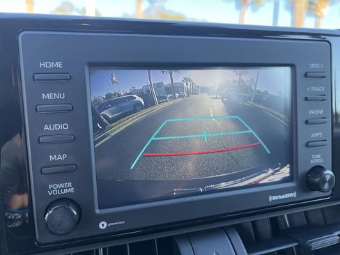 Used 2022 Toyota RAV4 XLE image 25