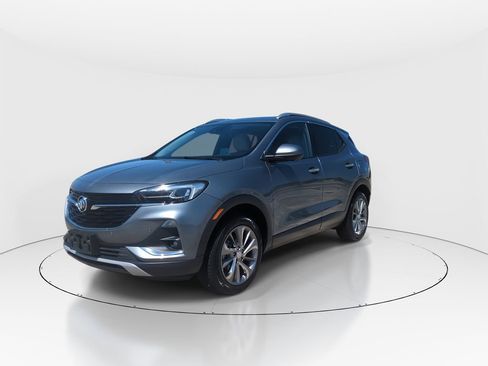 Used 2022 Buick Encore GX Essence w/ Advanced Technology Package AWD/4WD image 4