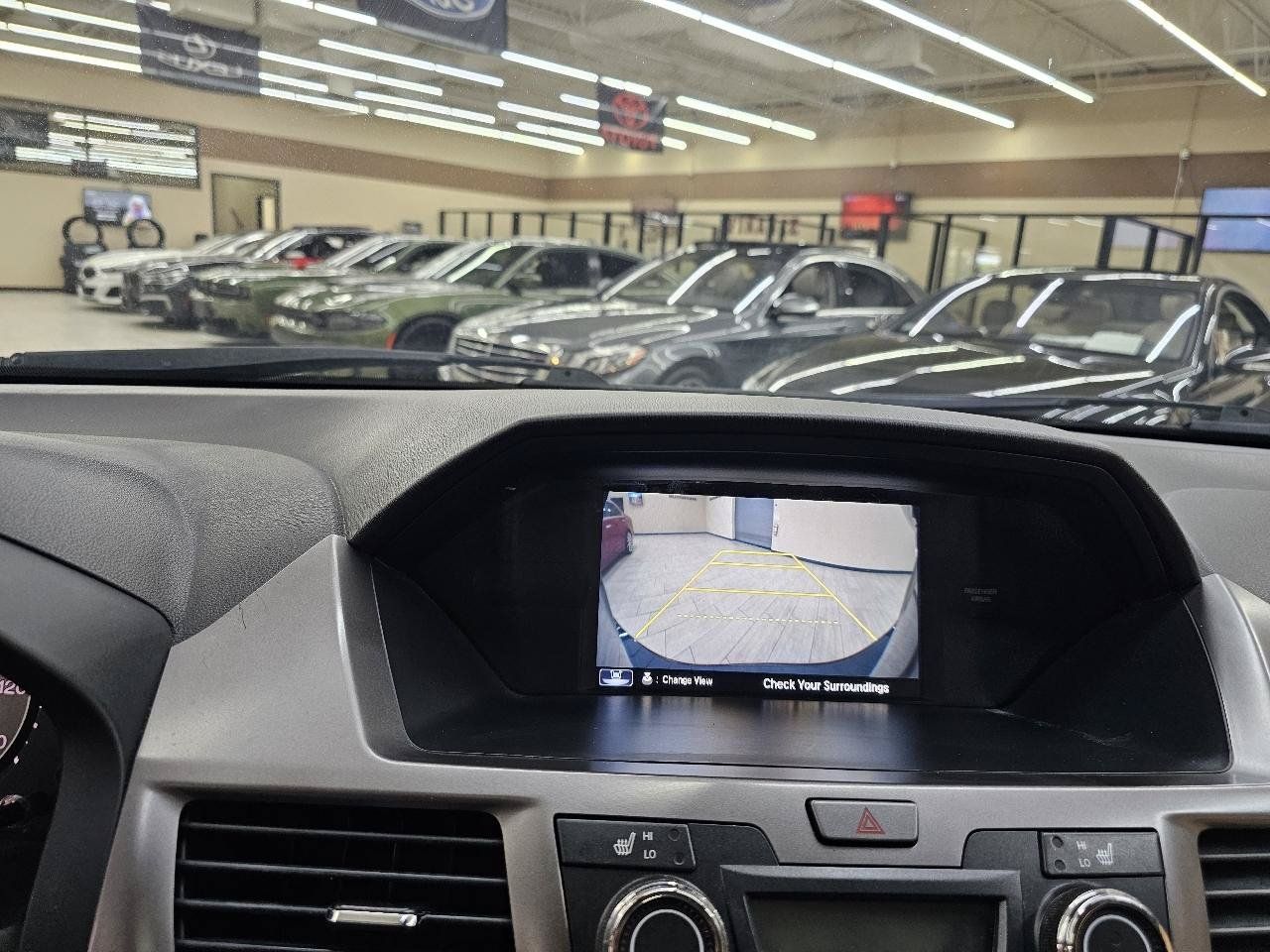Used 2015 Honda Odyssey EX-L image 32