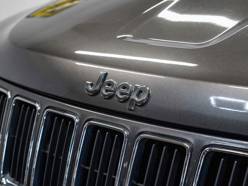 Used 2015 Jeep Grand Cherokee Laredo w/ Quick Order Package 23E image 8