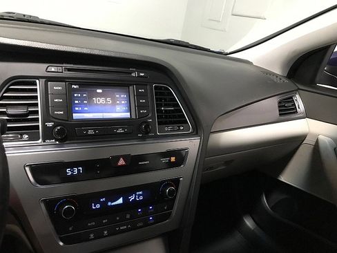 Used 2015 Hyundai Sonata Sport w/ Option Group 03 FWD image 25