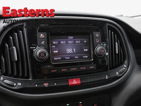 Used 2022 RAM ProMaster City Tradesman FWD image 17