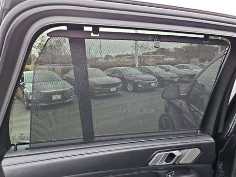 Used 2023 BMW X5 M50i w/ Executive Package image 33