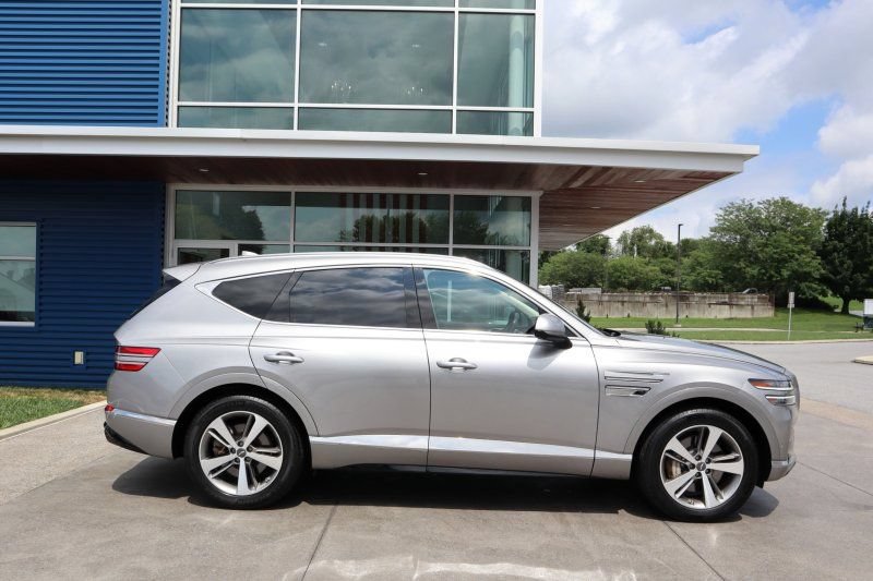 Used 2021 Genesis GV80 3.5T Advanced + AWD/4WD image 2