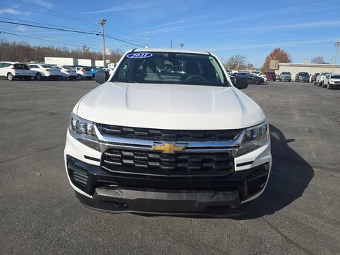 Used 2021 Chevrolet Colorado W/T image 3