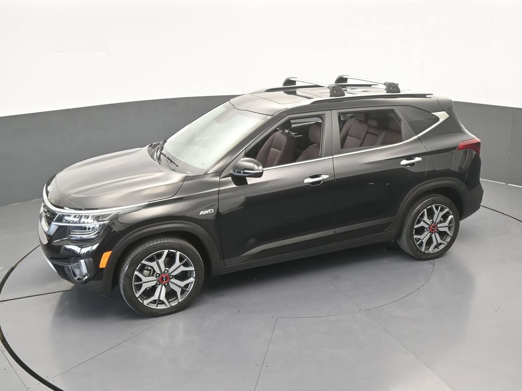 Used 2023 Kia Seltos SX w/ SX Sunroof Package AWD/4WD image 46