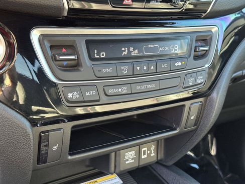 Used 2023 Honda Ridgeline Black Edition image 28