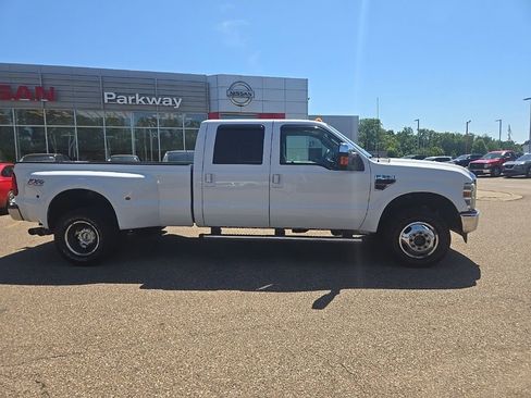 Used 2010 Ford F350 Lariat AWD/4WD image 8