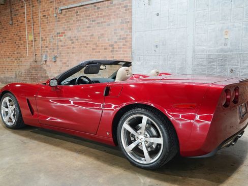Used 2008 Chevrolet Corvette Coupe RWD image 25