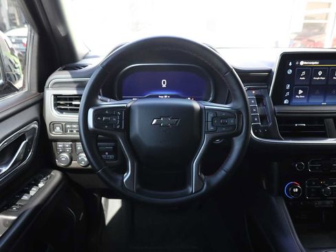Used 2024 Chevrolet Suburban RST w/ Luxury Package AWD/4WD image 16