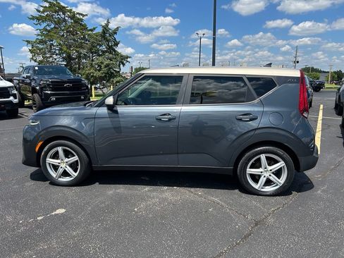 Used 2020 Kia Soul EX w/ Option Group 015 FWD image 6