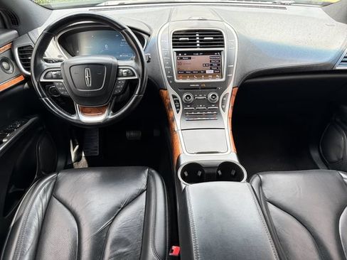 Used 2019 Lincoln Nautilus Reserve AWD/4WD image 15