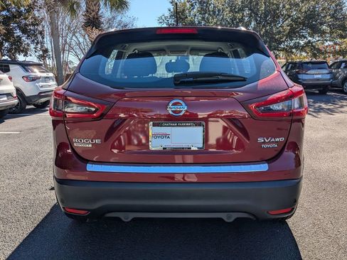 Used 2022 Nissan Rogue Sport SV image 5