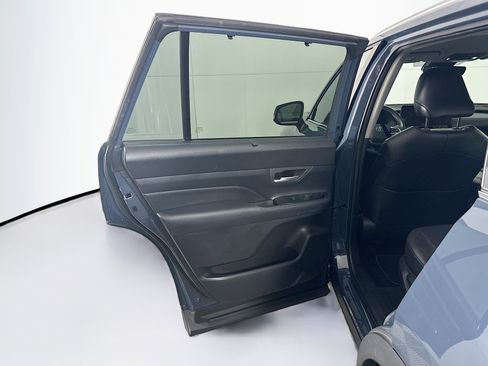 Used 2024 Toyota Grand Highlander FWD image 25